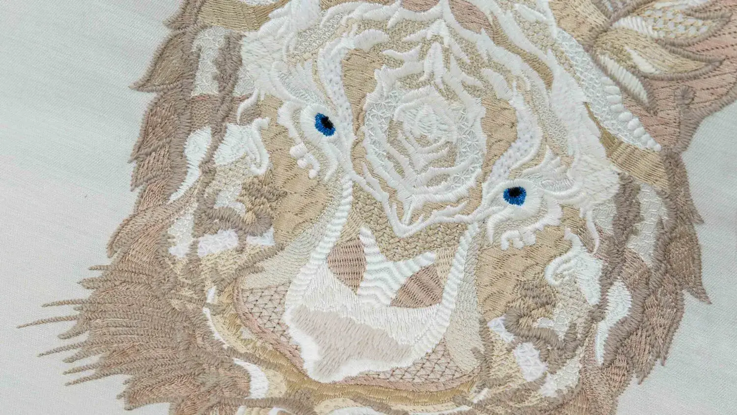 sample_softtwistedyarn_1-2_auriga-1500x844 (1)